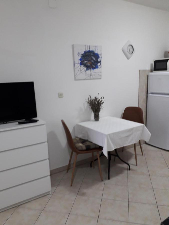 Maslina Apartment Lumbarda