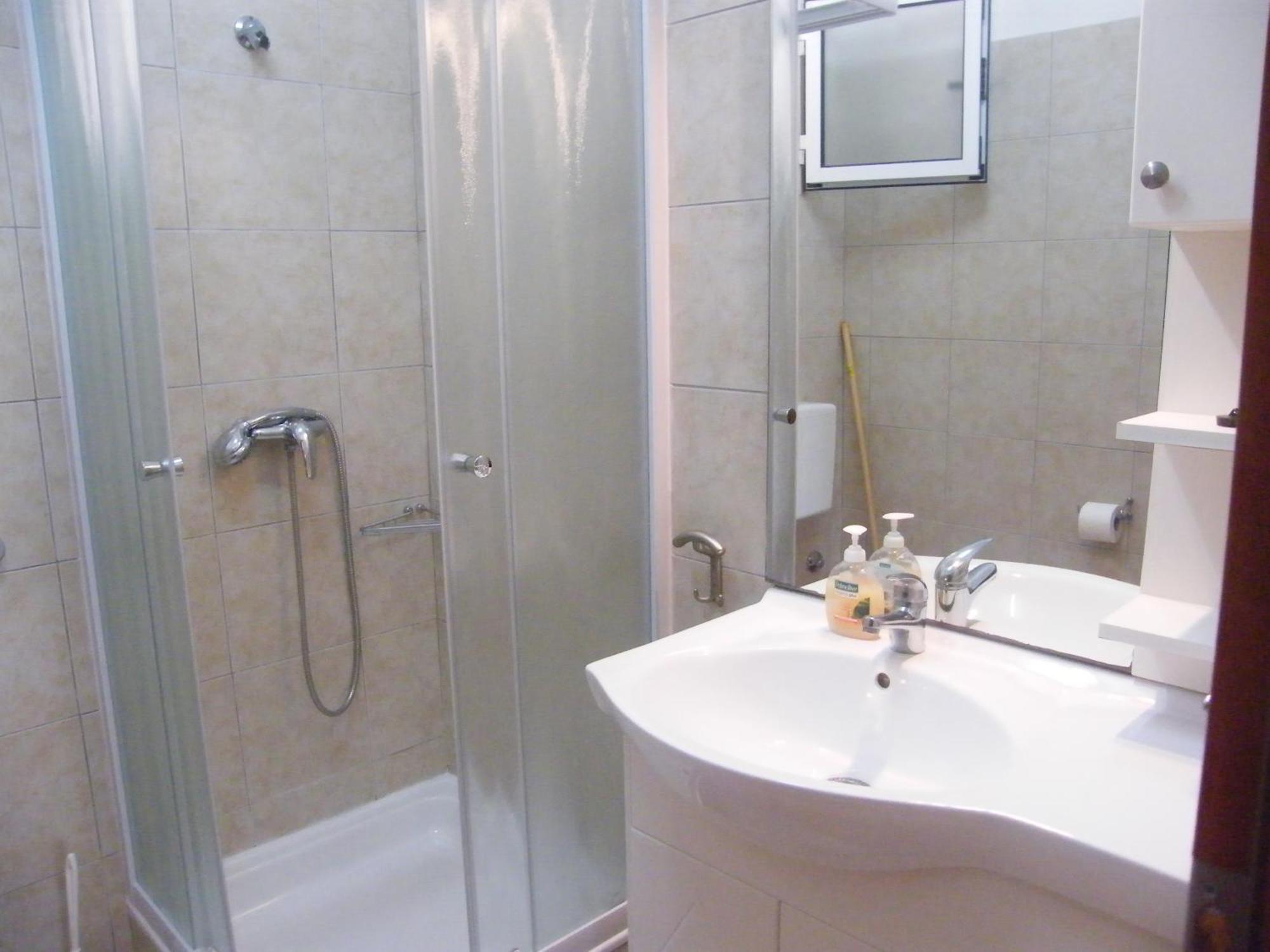 Apartment Maslina *